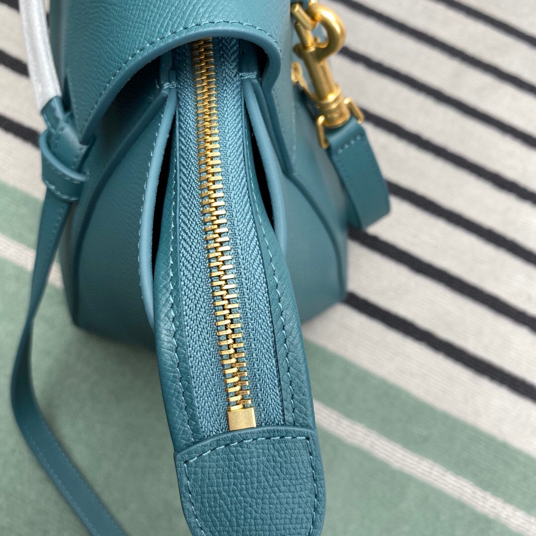 Ce**e belt bag