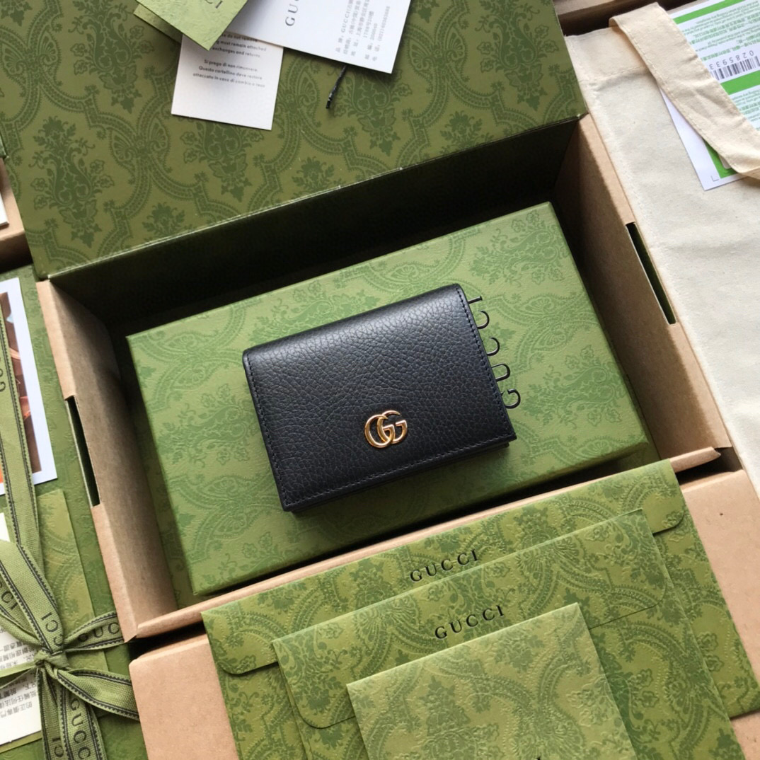 G*u*i leather card case wallet