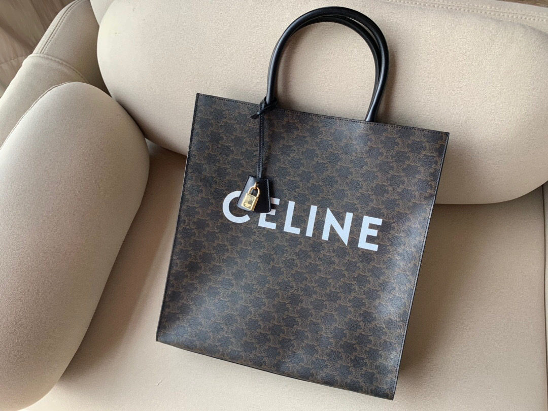 Ce**e tote