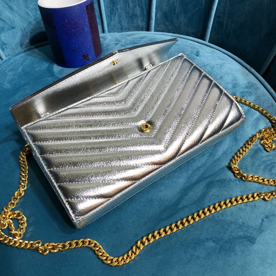 YSL CASSANDRE MATELASSE CHAIN WALLET
