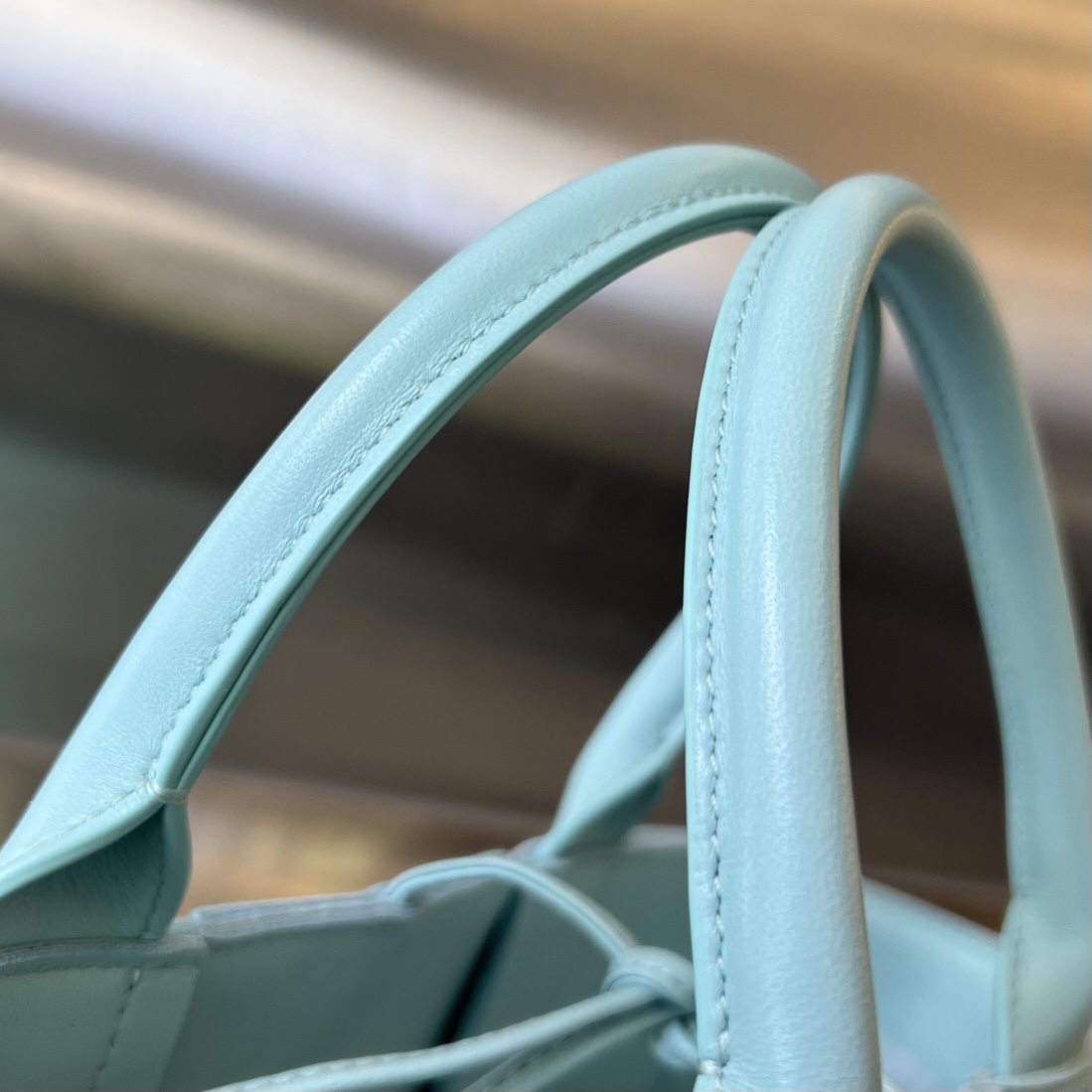 bo*te*ga Ve*ne*ta bv mini arco tote bag