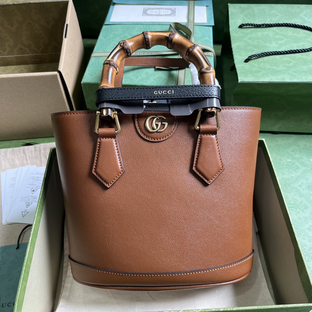 G*u*i diana small tote bag