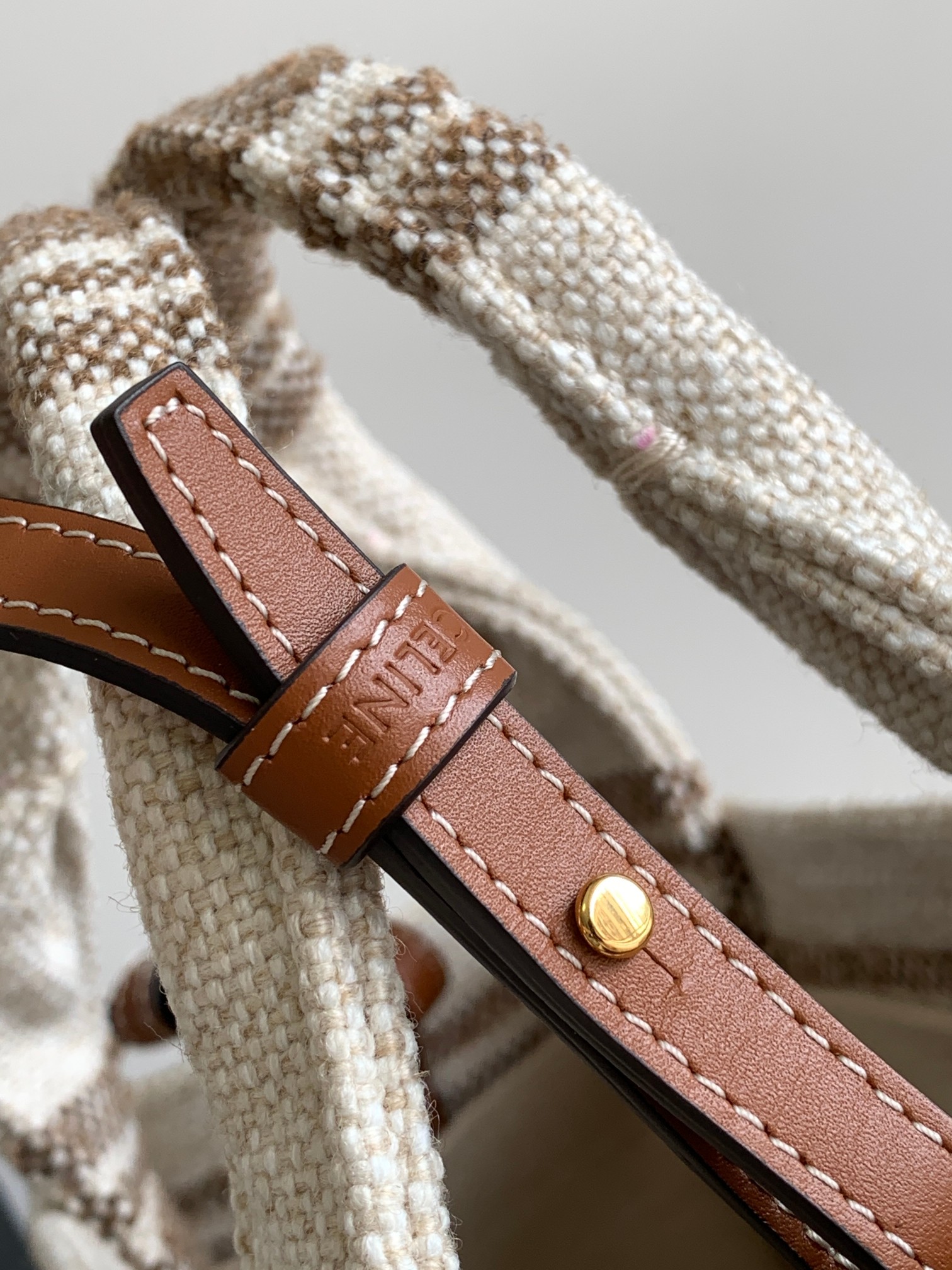 Ce**e small cabas thais