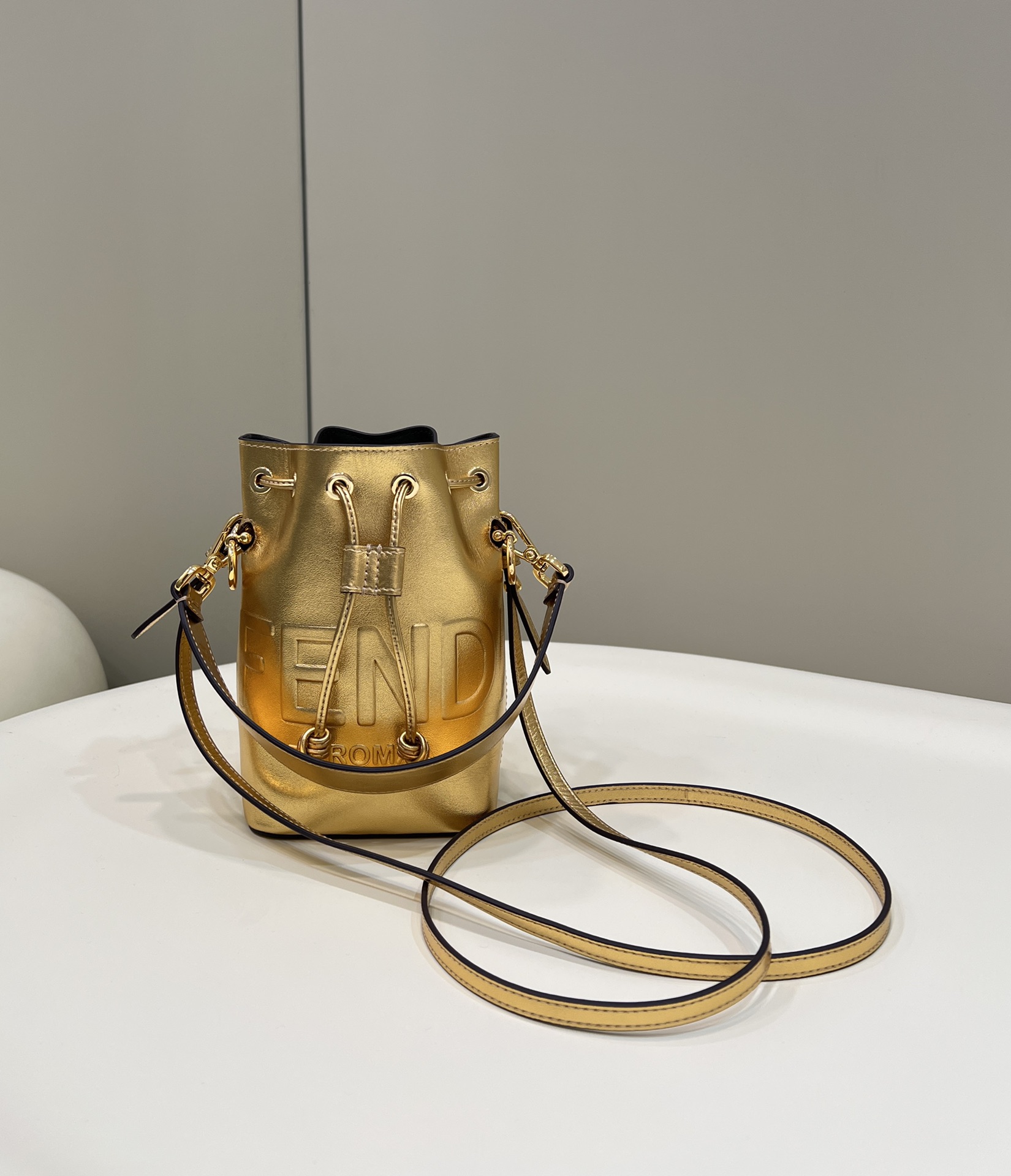 F**di mon tresor mini bag