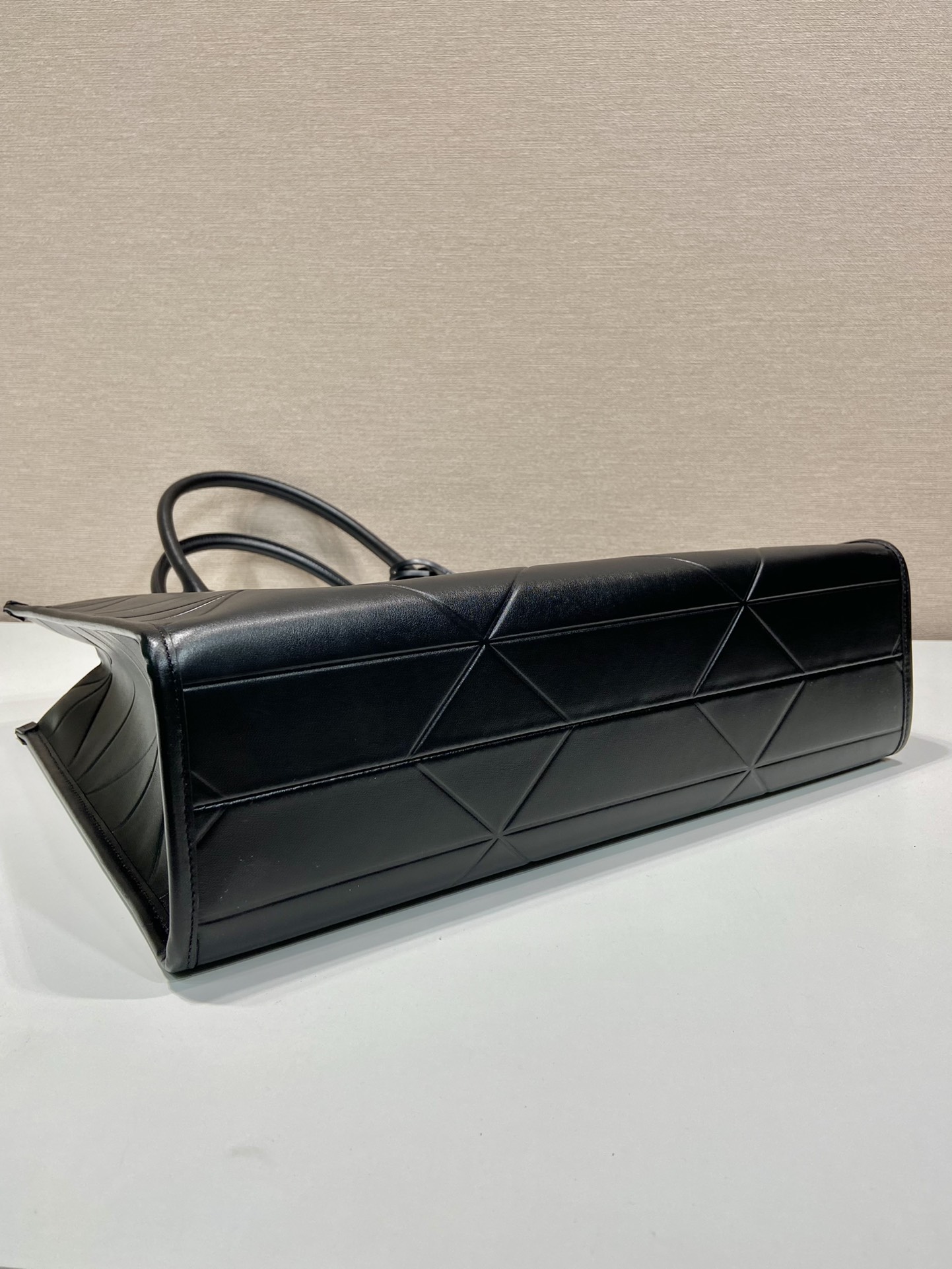 Pra*a large leather Pra*a symbole bag with topstitching