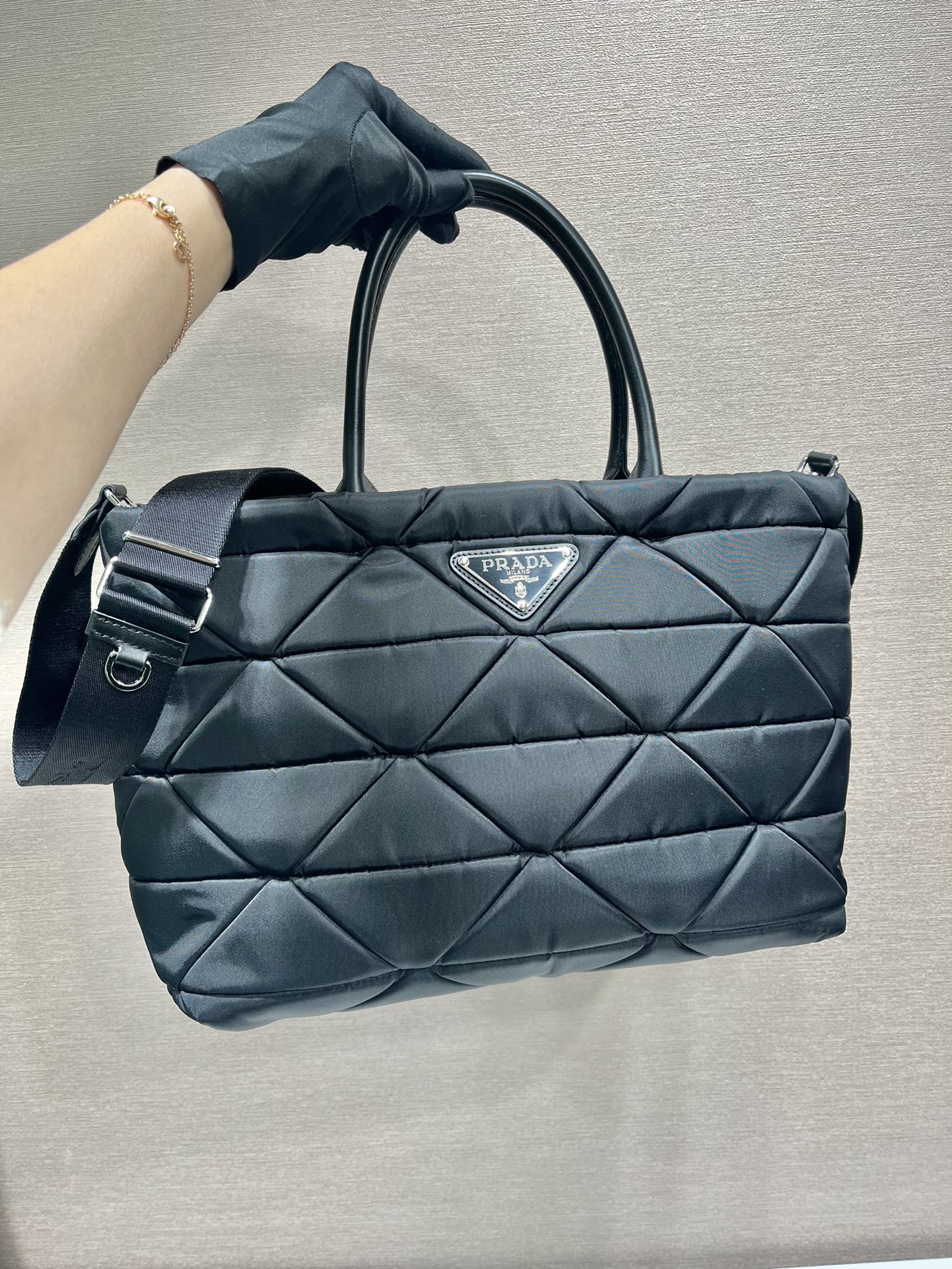 Pra*a  black re-nylon medium padded tote