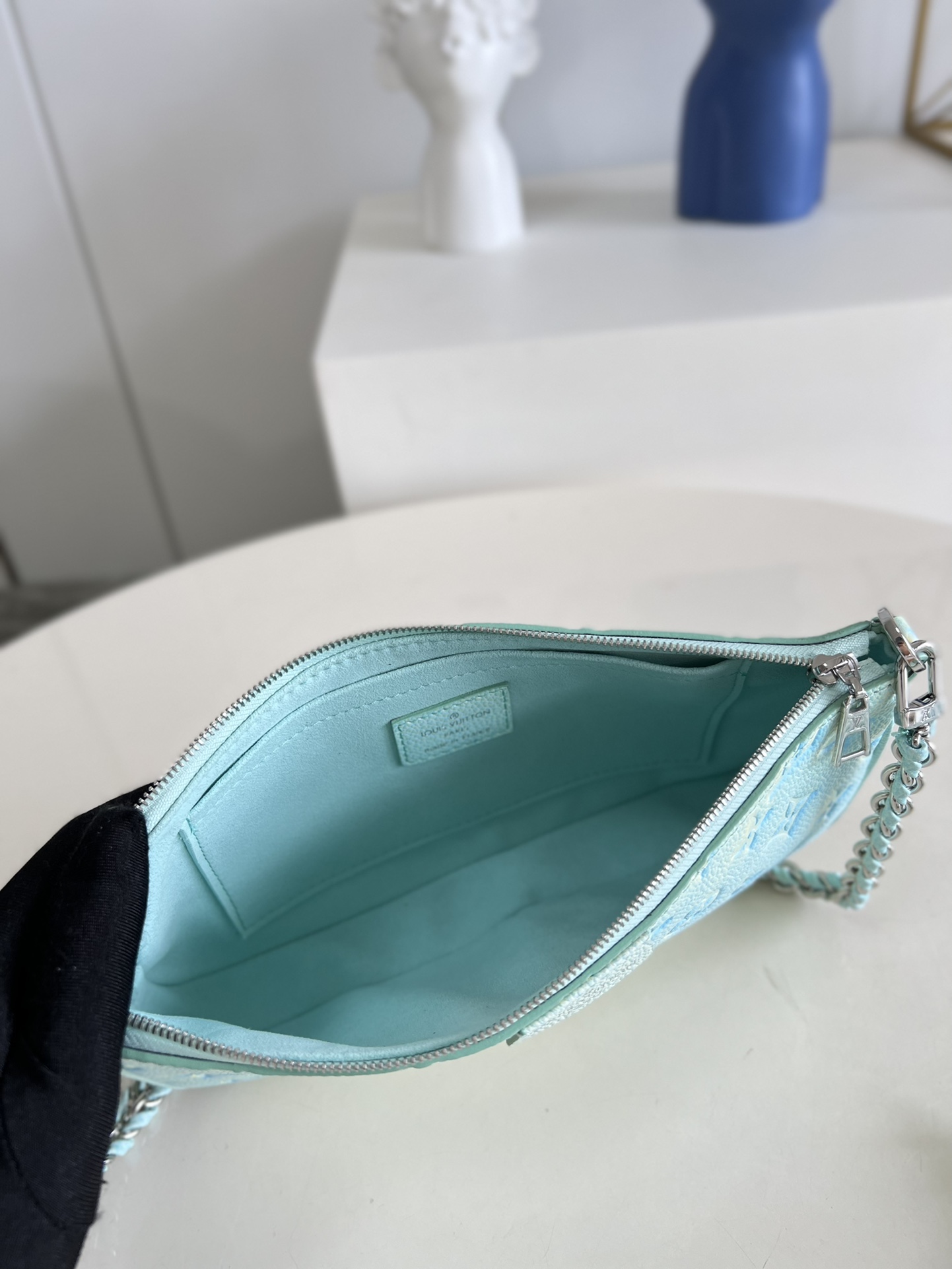 l**is V*t*n multi pochette accessories