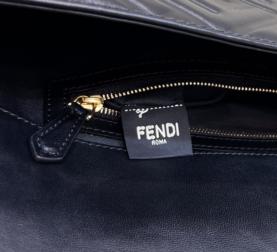 F**di baguette bag