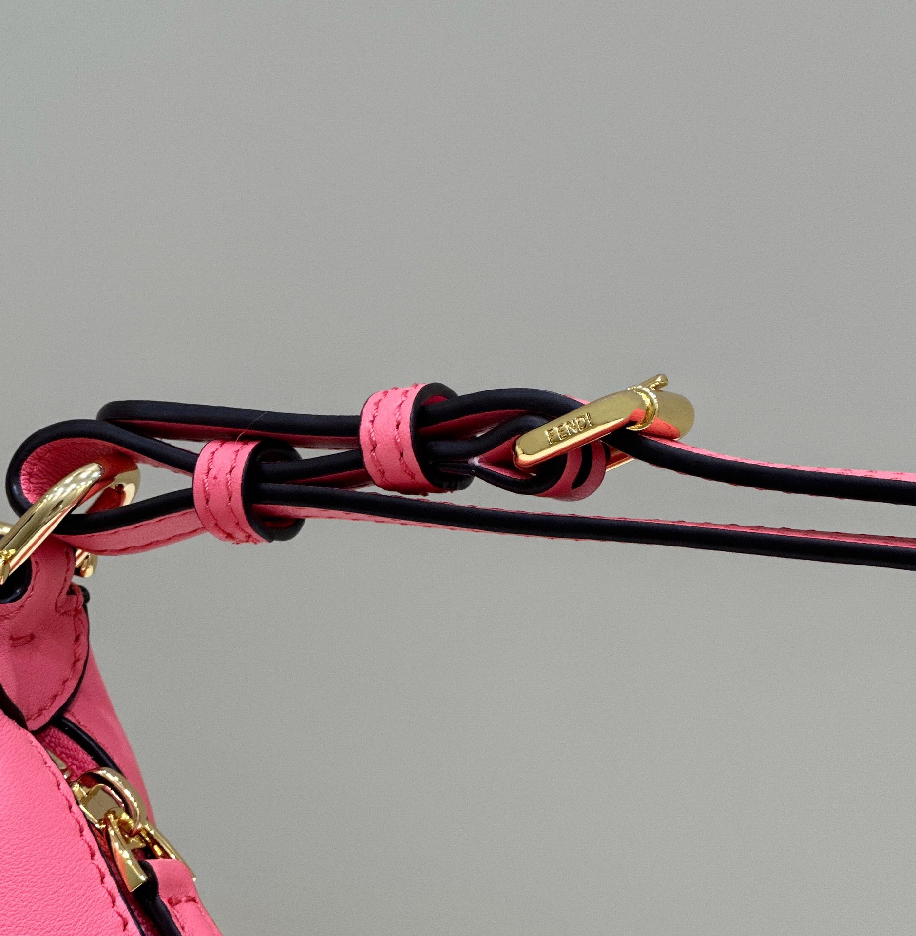 F**di F**digraphy small