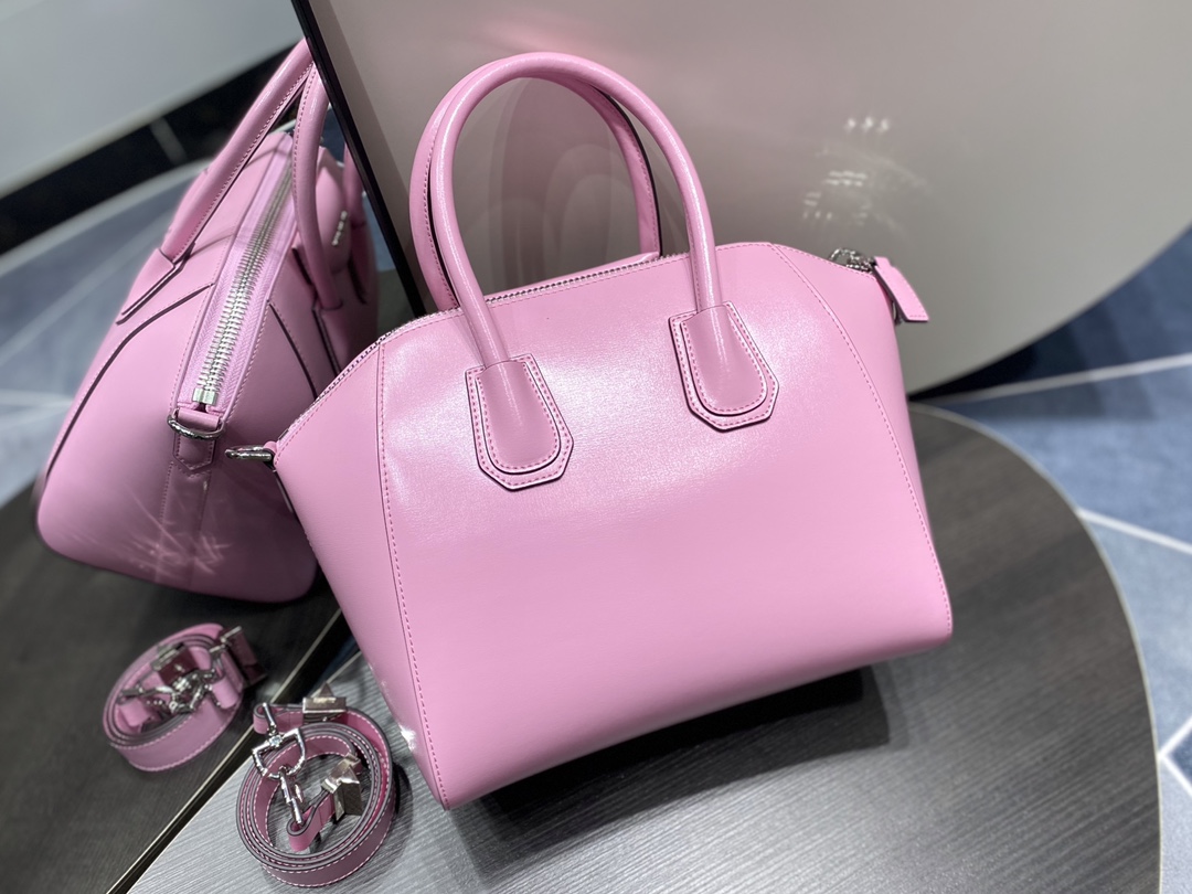 Givenchy Antigona Bag