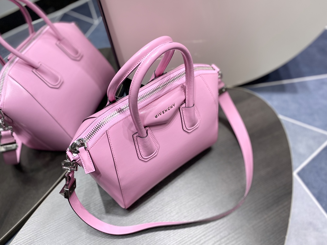 Givenchy Antigona Bag