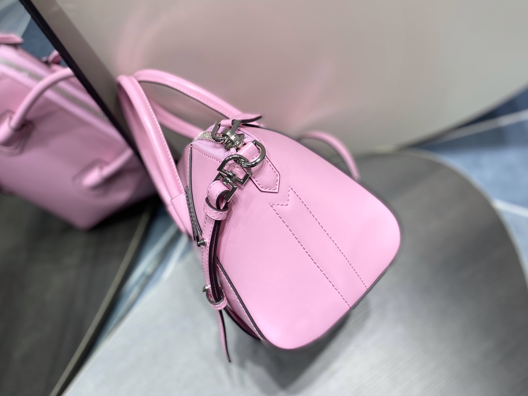 Givenchy Antigona Small Bag