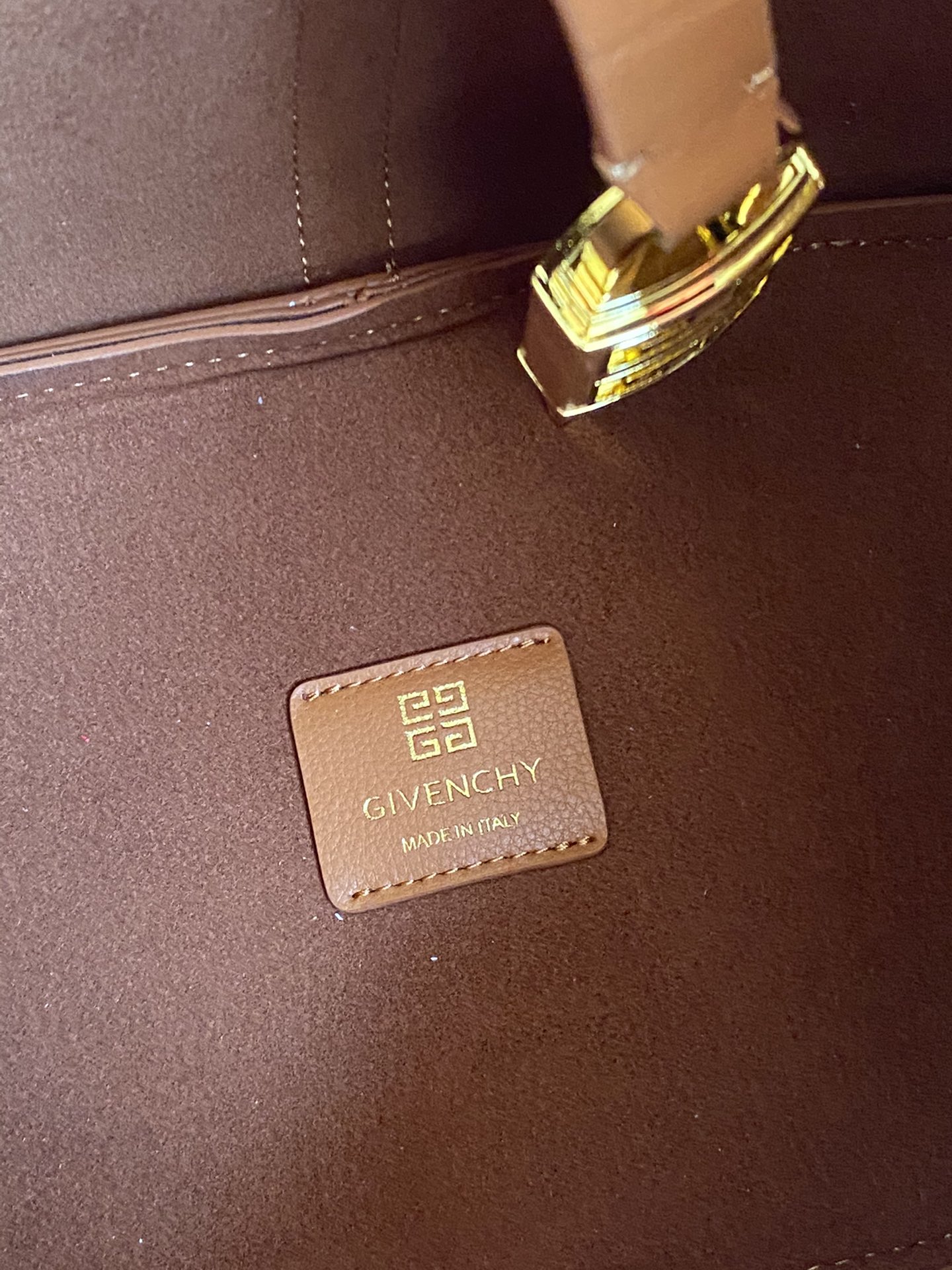 Givenchy G-Hobo Medium