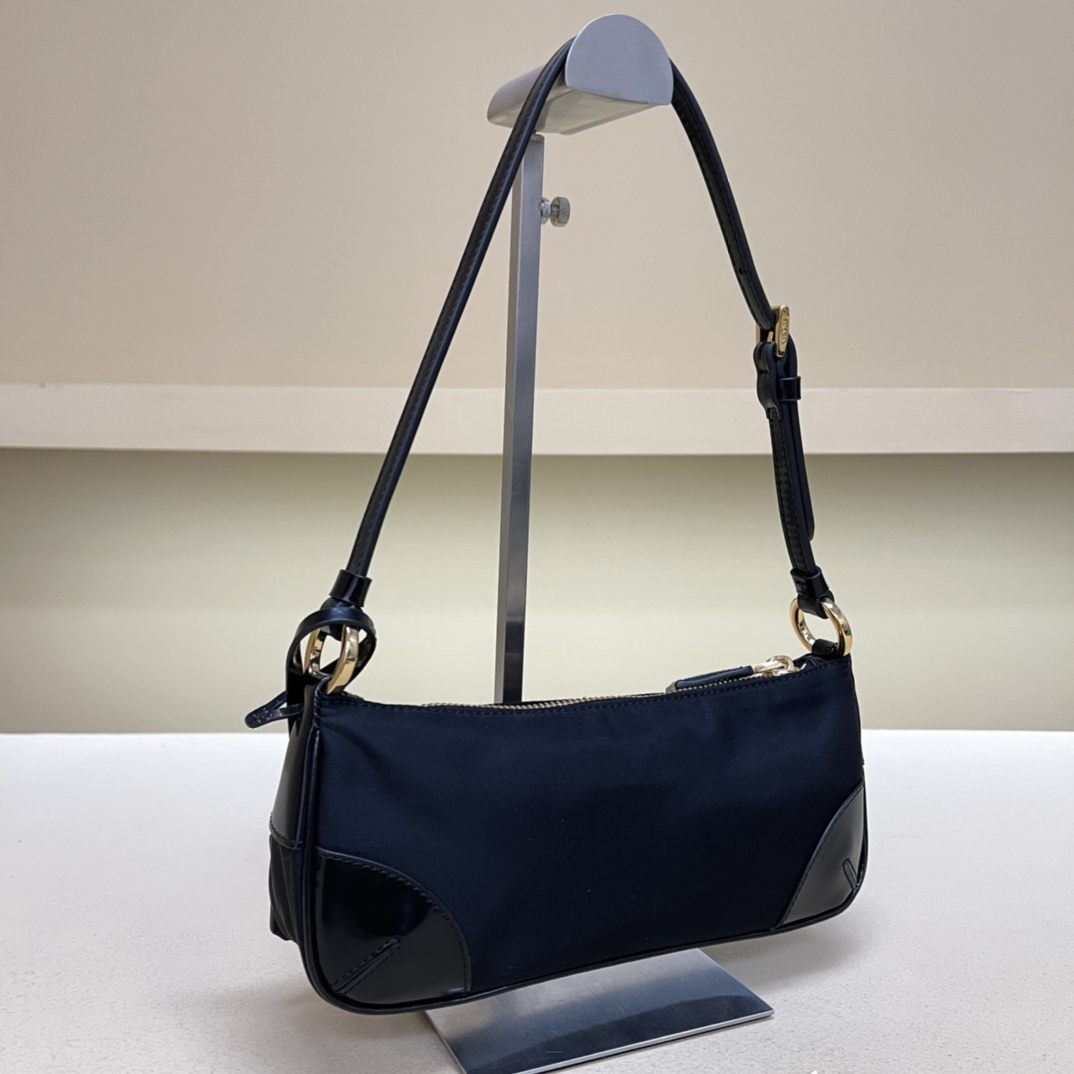 Pra*a re-edition 2002 re-nylon and brushed leather shoulder bag