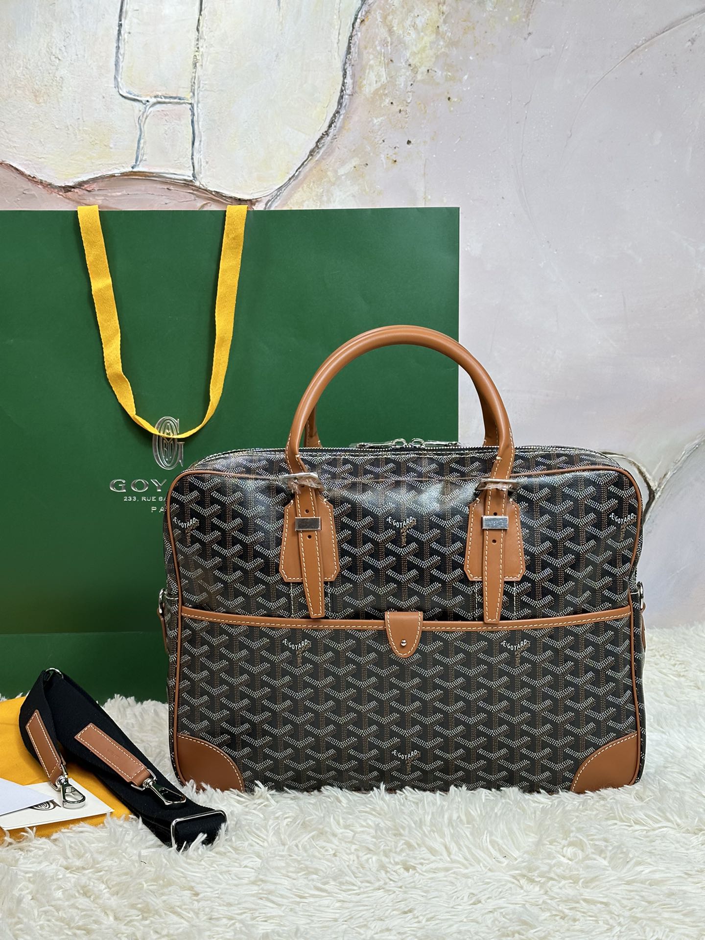 Go*ard ambassade mm document case