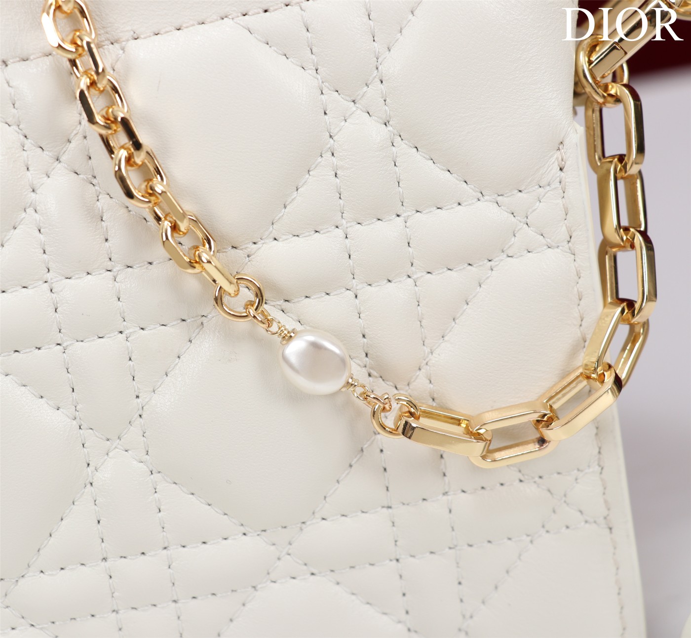 lady D*or milly mini bag cannage