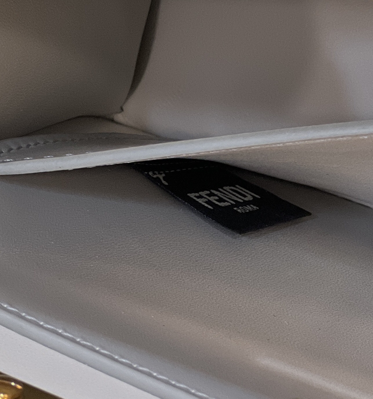 F**di peekaboo i see u medium bag