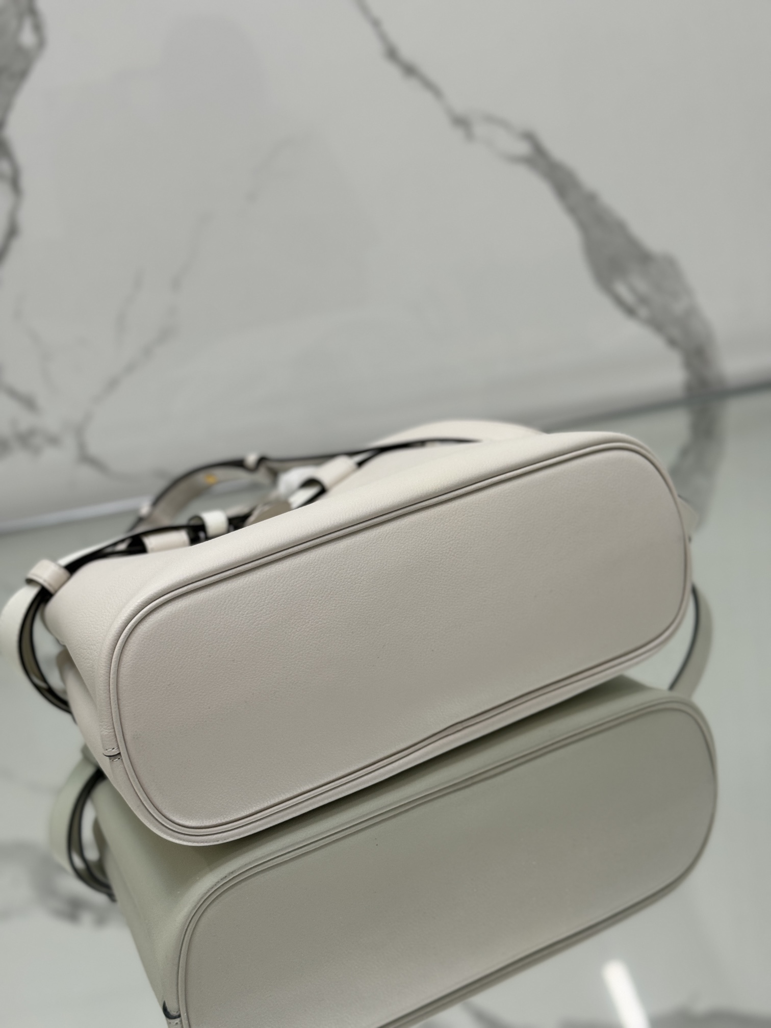 Pra*a buckle medium leather handbag with belt