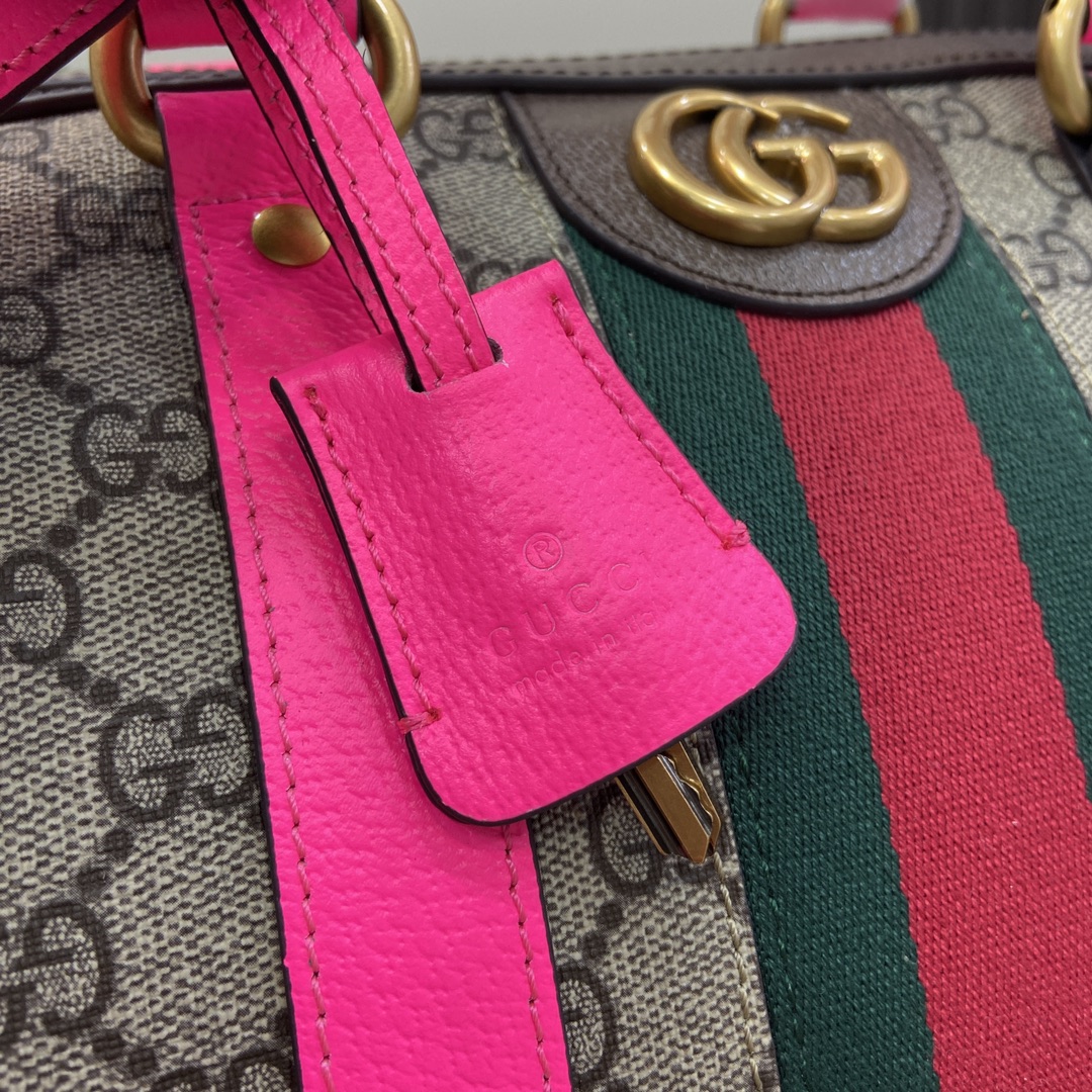 G*u*i savoy small duffle bag
