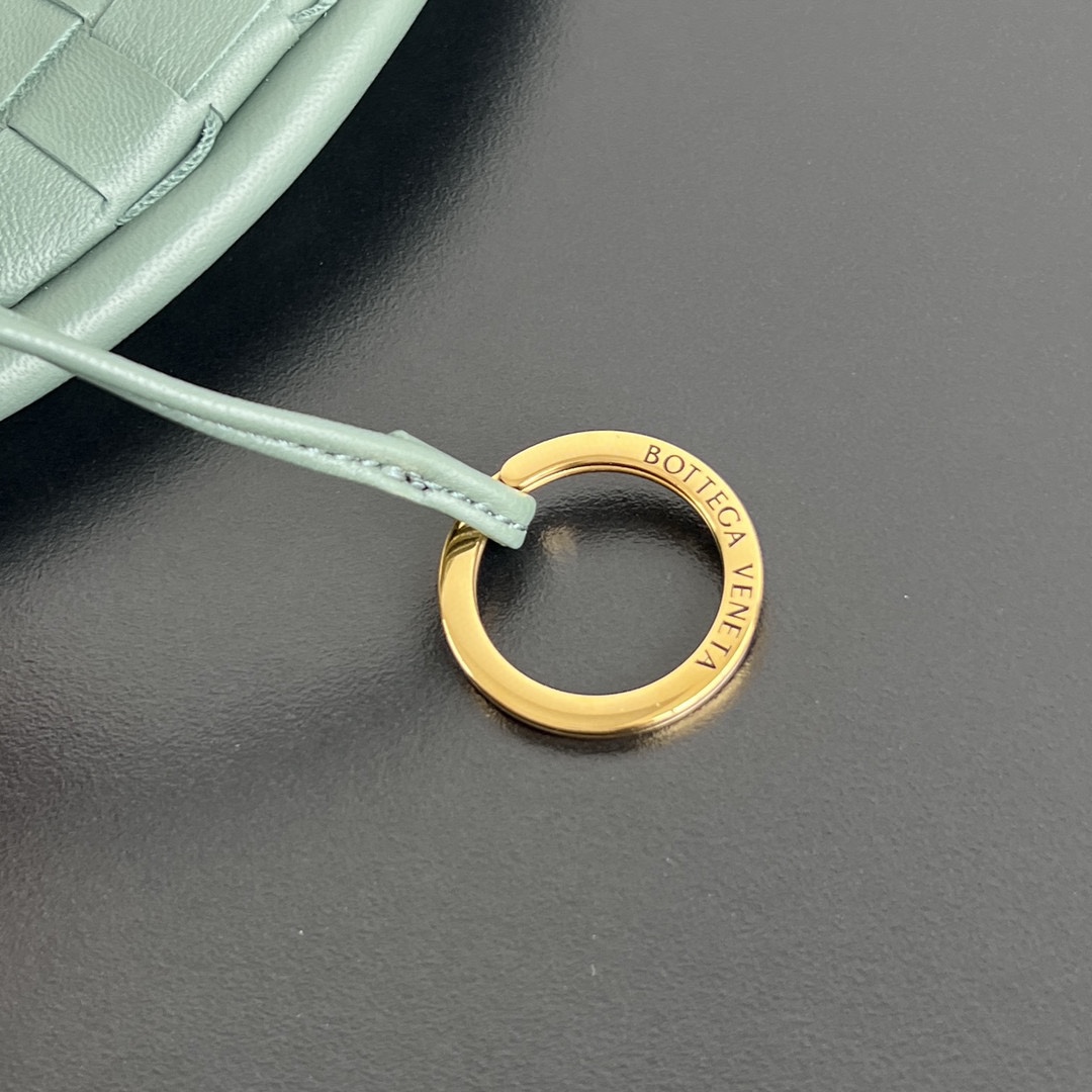 bo*te*ga Ve*ne*ta medium gemelli