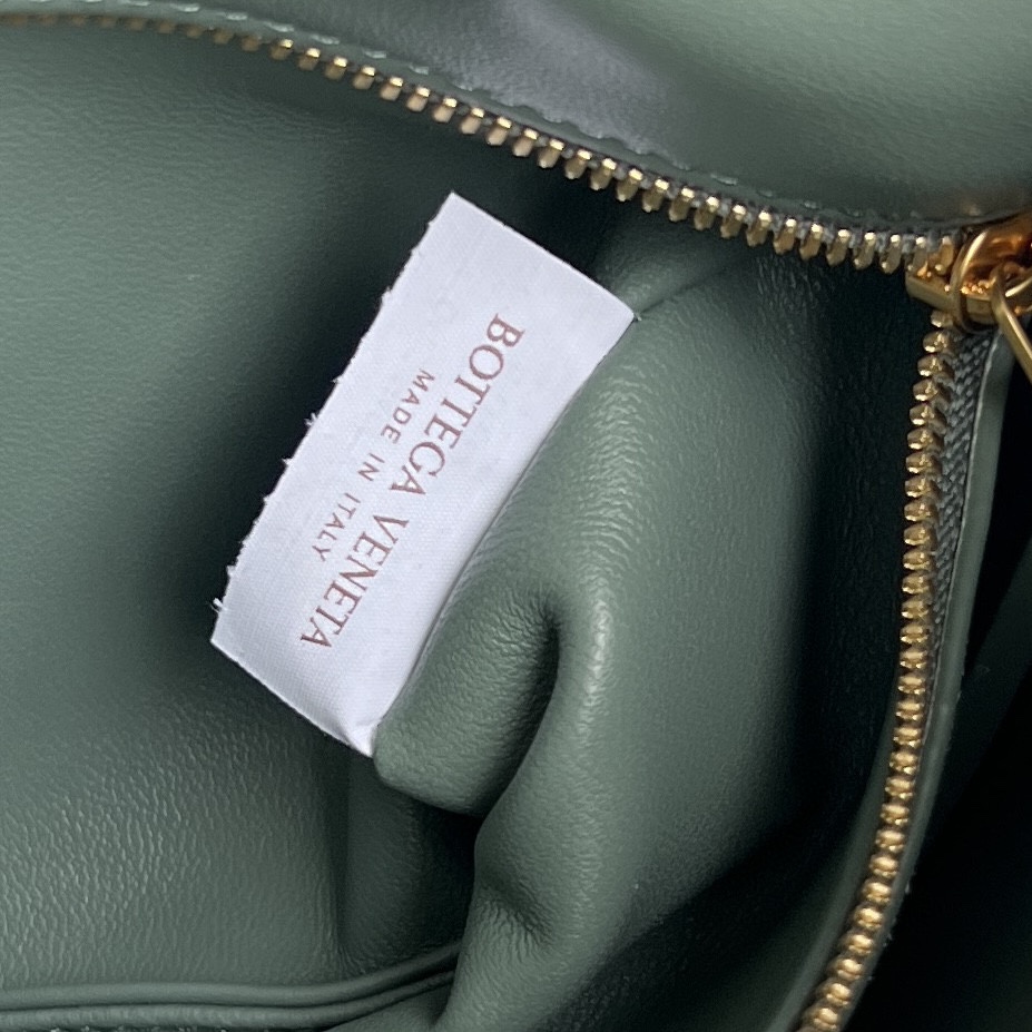 bo*te*ga Ve*ne*ta medium gemelli