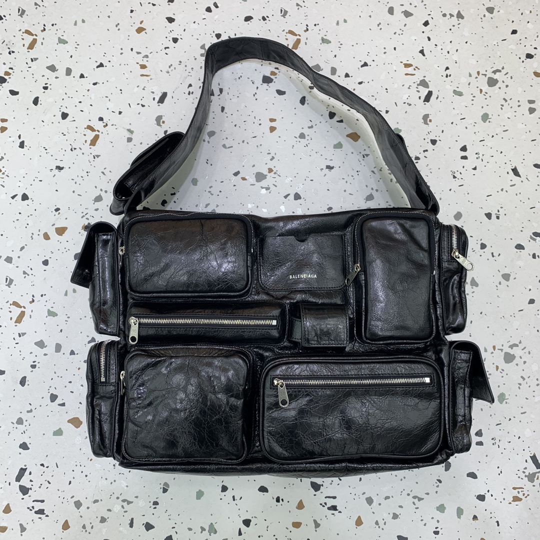 ba*len*cia*ga S*perbusy large bag