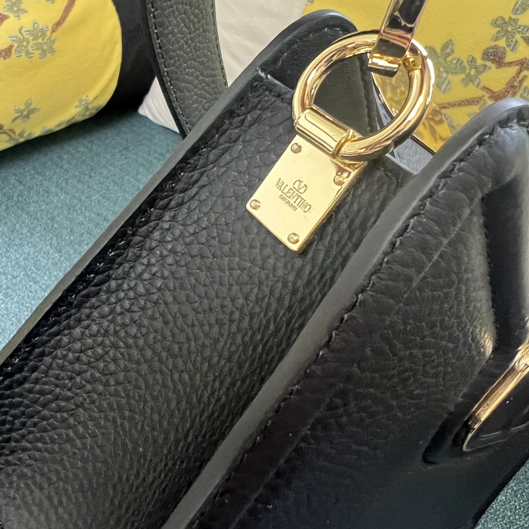 Valentino Garavani Handbag